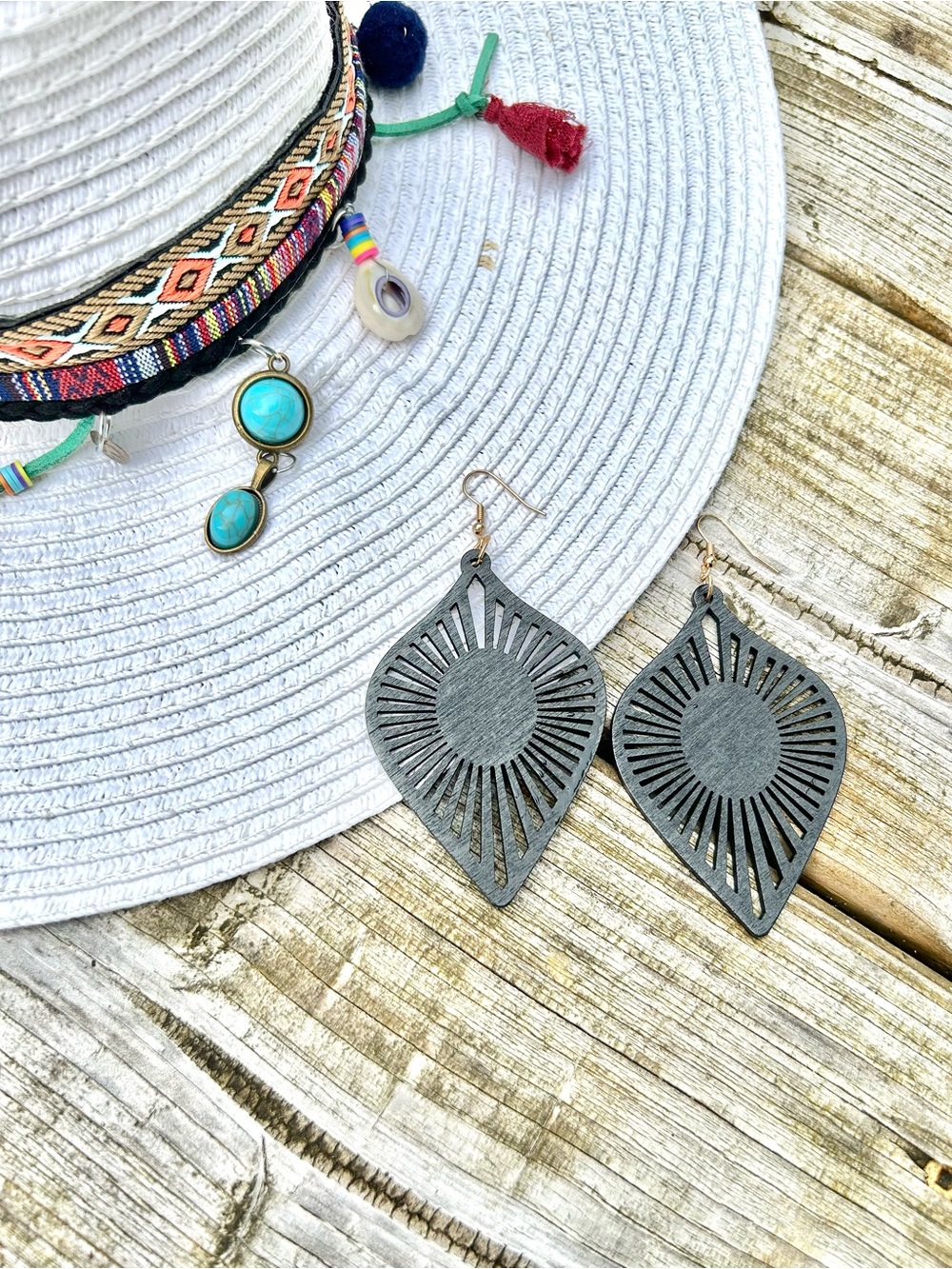 Boho Black Sunburst Cutout Teardrop Earrings - Women Jewelry